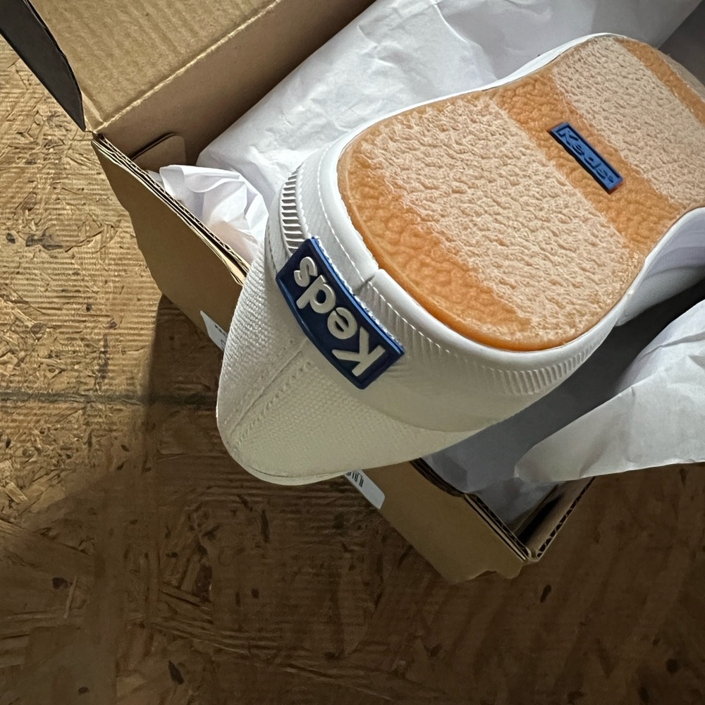 NWT & BOX Keds Women Classic Canvas Sneakers - Picture 5 of 11